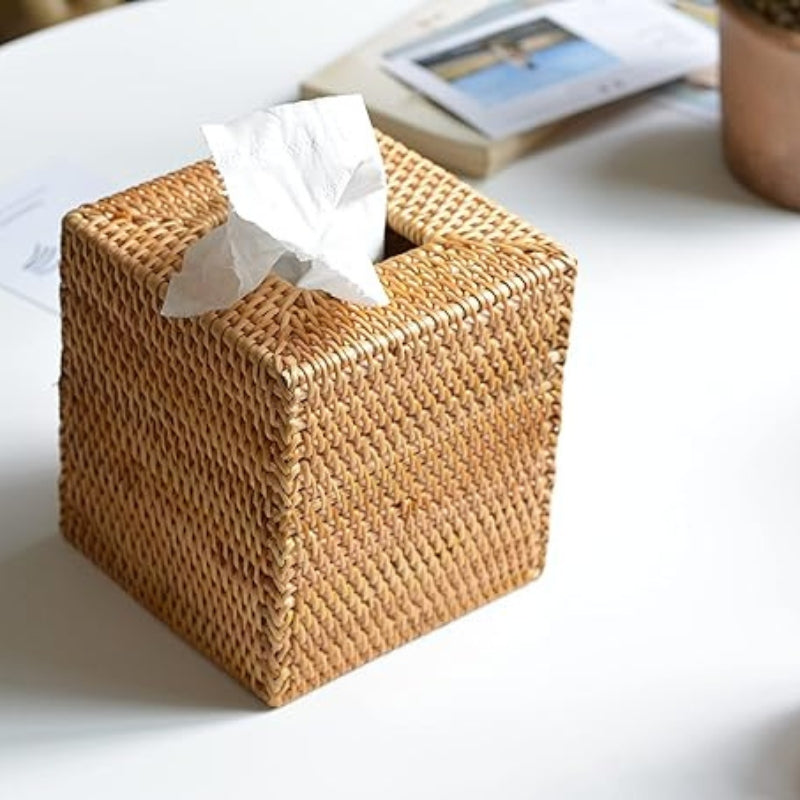 Square Rattan Tissue Box Cover, Hand Woven Wicker Tissue Holder, 5.5 x 5.5 X 5.7 inches, Honey Brown